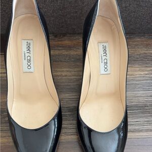 Jimmy Choo Black Patent Leather Rounded-Toe Pumps